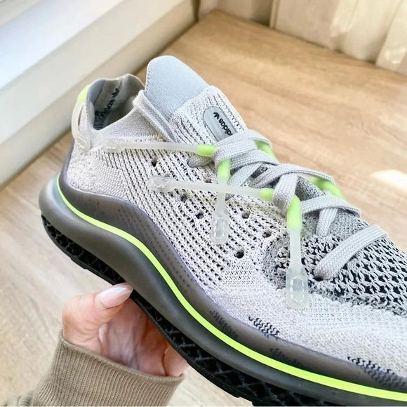 NWT Adidas Originals 4D Fusio Sneakers Shoes Running Grey Solar Yellow Women 9 - Picture 7 of 17